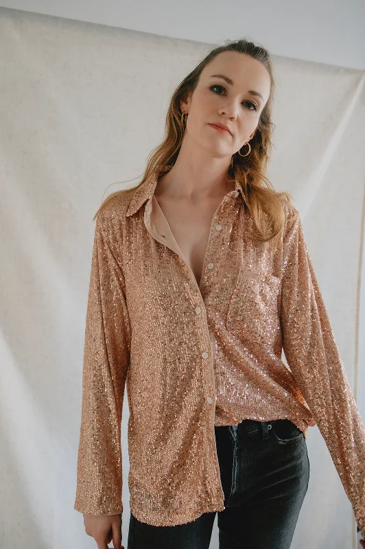 MISFIT ITEM - The Rose Gold Button Shirt // Size M Relaxed Women's Beachy