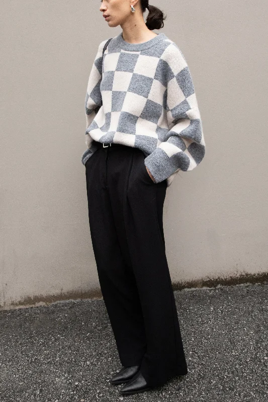 CHECKERED CREWNECK SWEATER Refined Women's Velvet